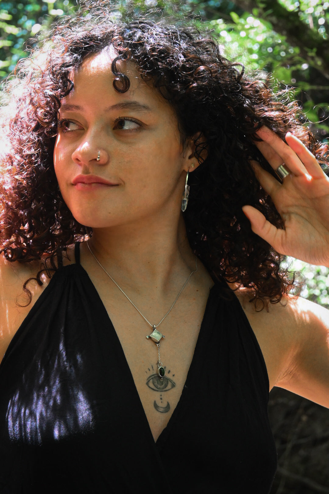 Gargantilla piedra de luna y ópalo negro