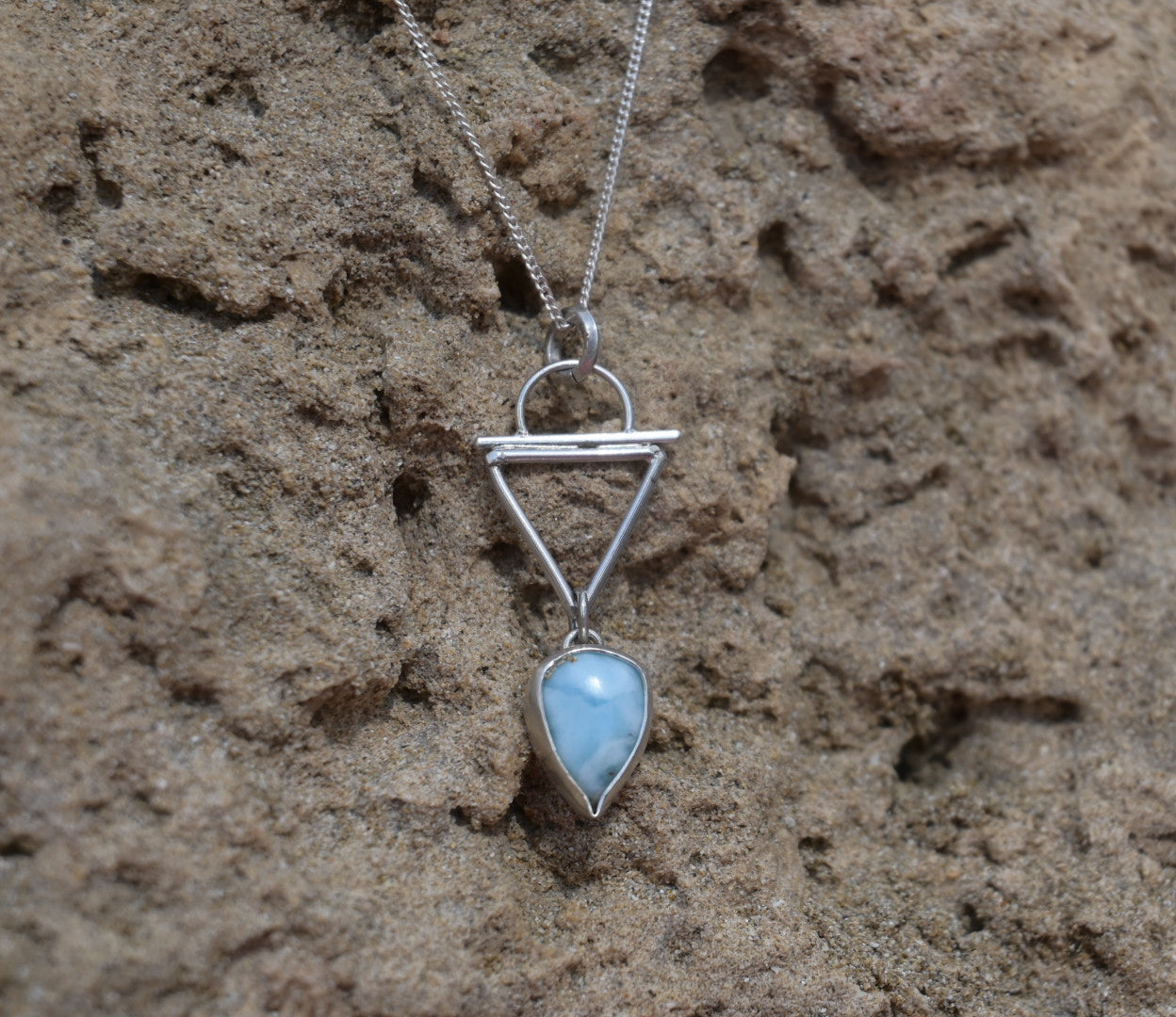 Larimar triangulo