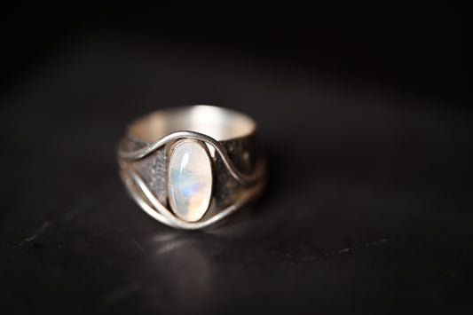 Anillo piedra de luna