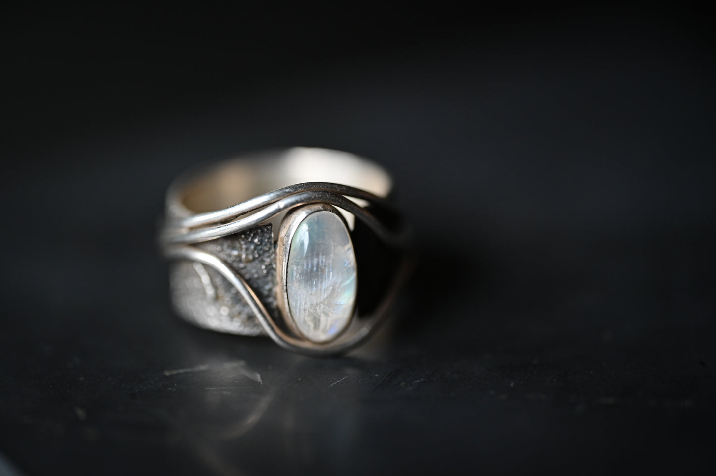 Anillo piedra de luna